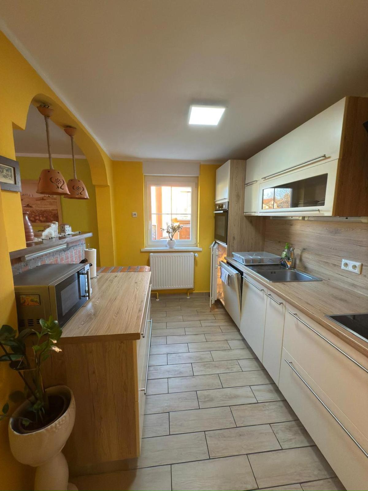 Sobe-Apartma Maribor Exterior foto