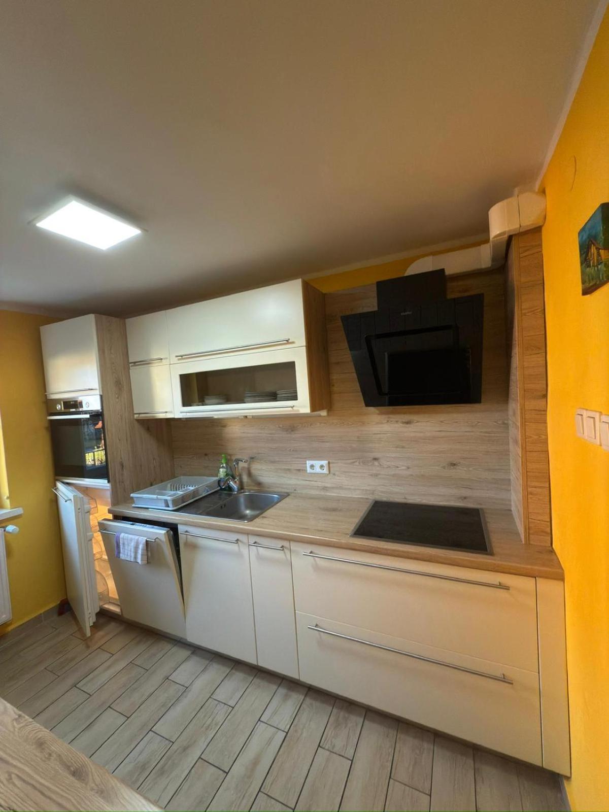 Sobe-Apartma Maribor Exterior foto