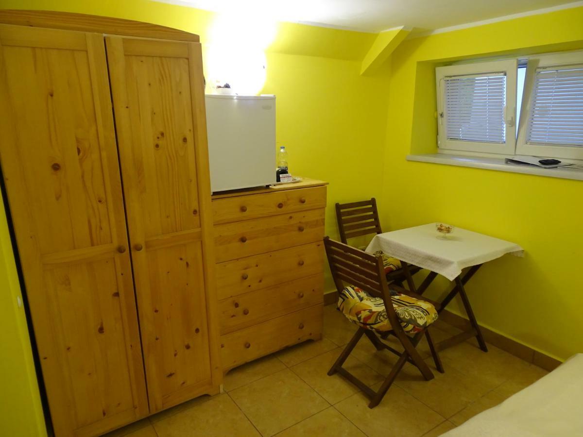 Sobe-Apartma Maribor Exterior foto